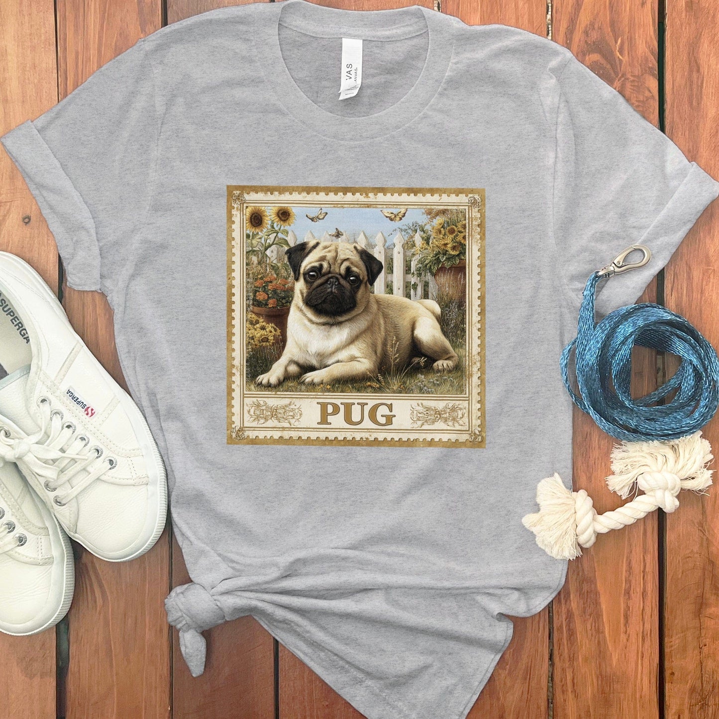 Vintage Style Pug Graphic T-shirt Product Type