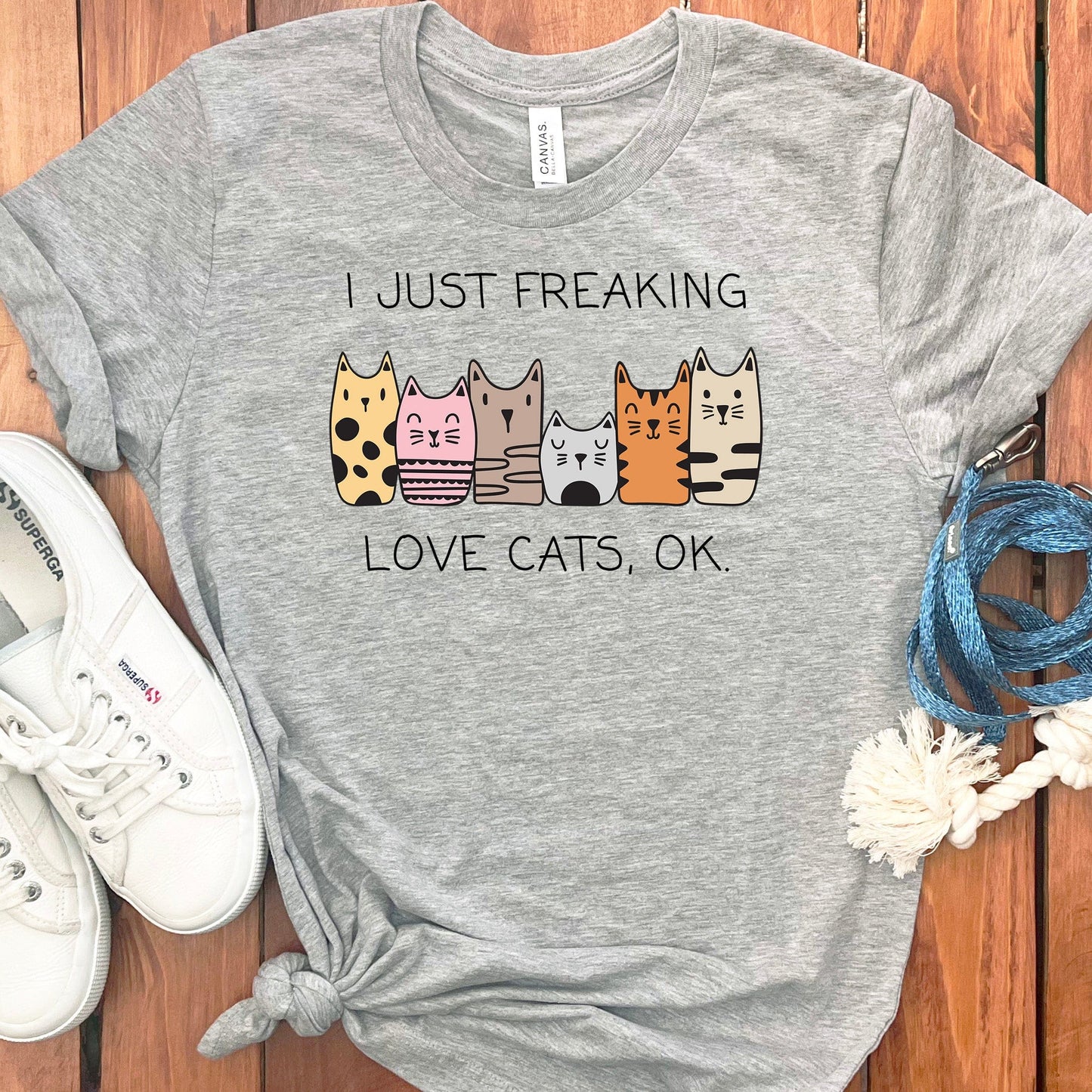 FREAKING LOVE CATS T-SHIRT