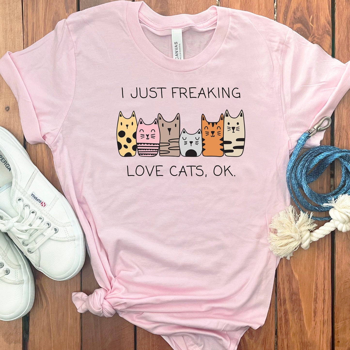 FREAKING LOVE CATS T-SHIRT