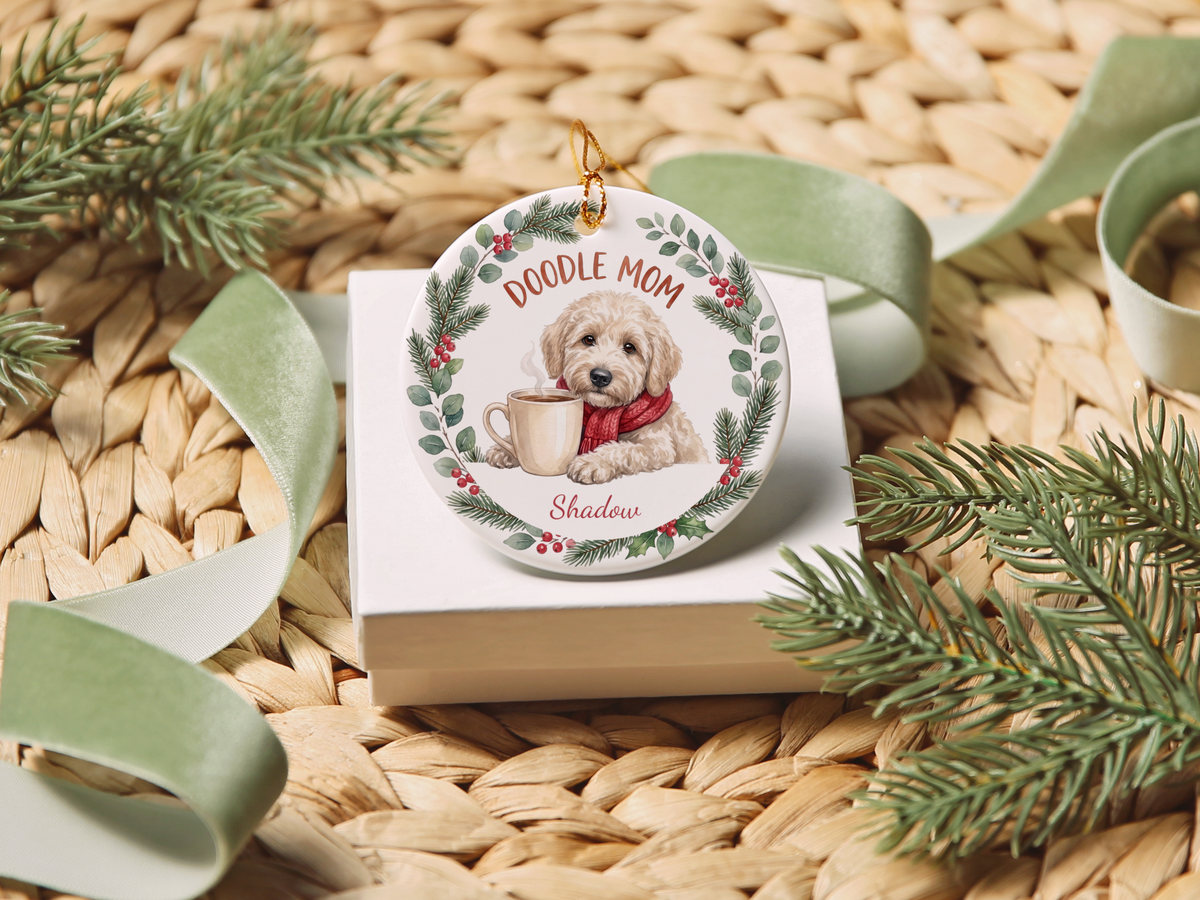 Personalized Cream Goldendoodle Doodle Mom Ornament