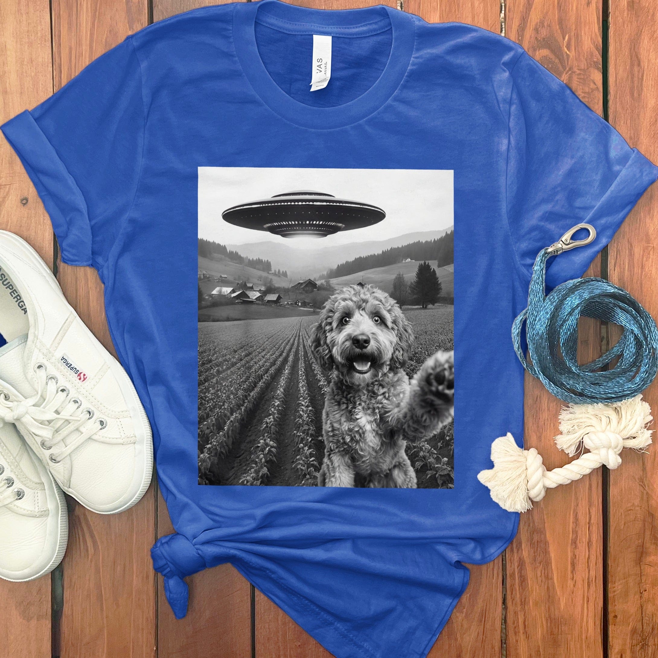 UFO Spaceship and Dog Graphic Print T-shirt