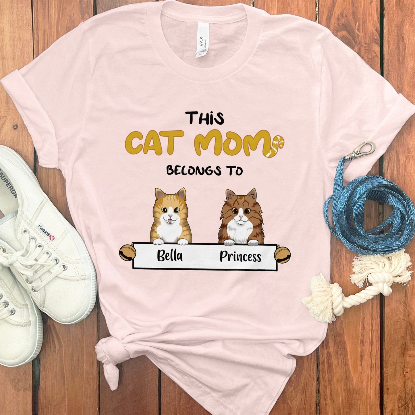 PERSONALIZED CAT MOM T-SHIRT