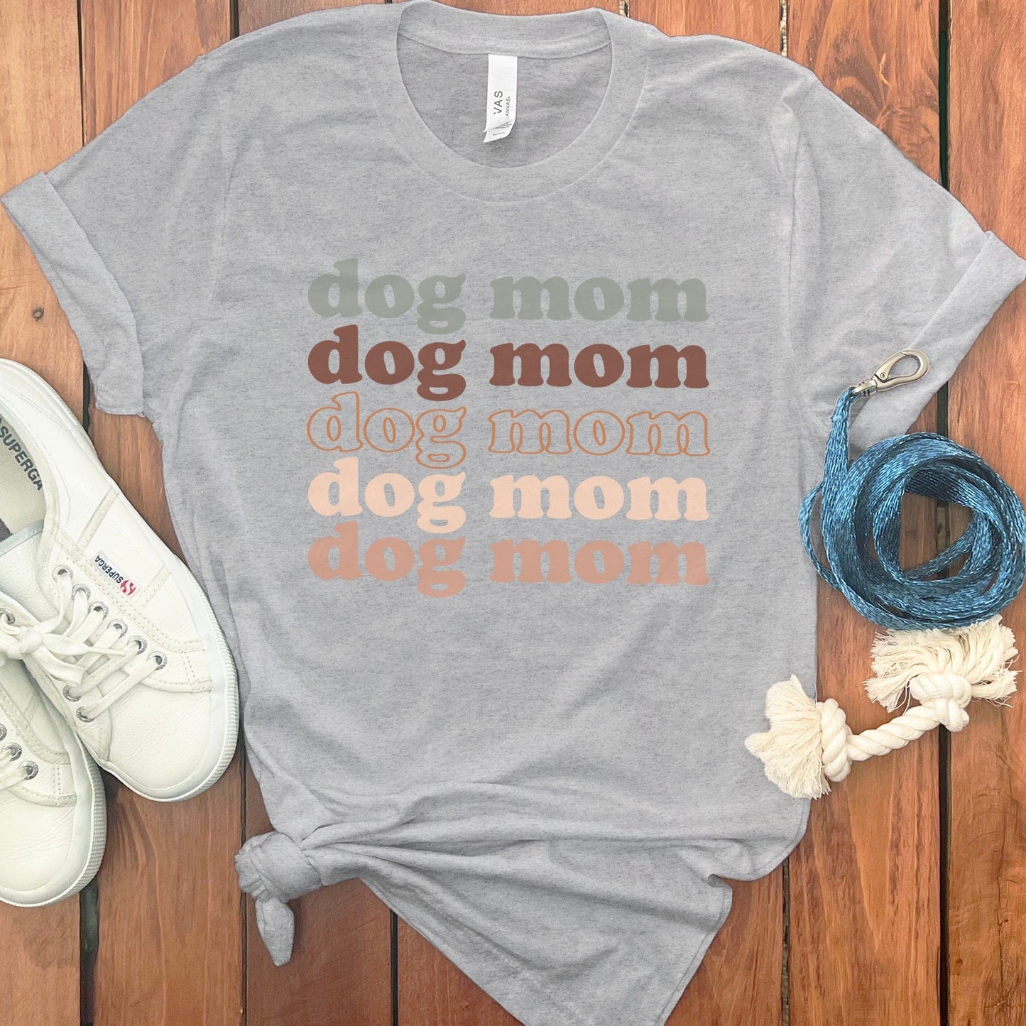 DOG MOM RETRO T-SHIRT