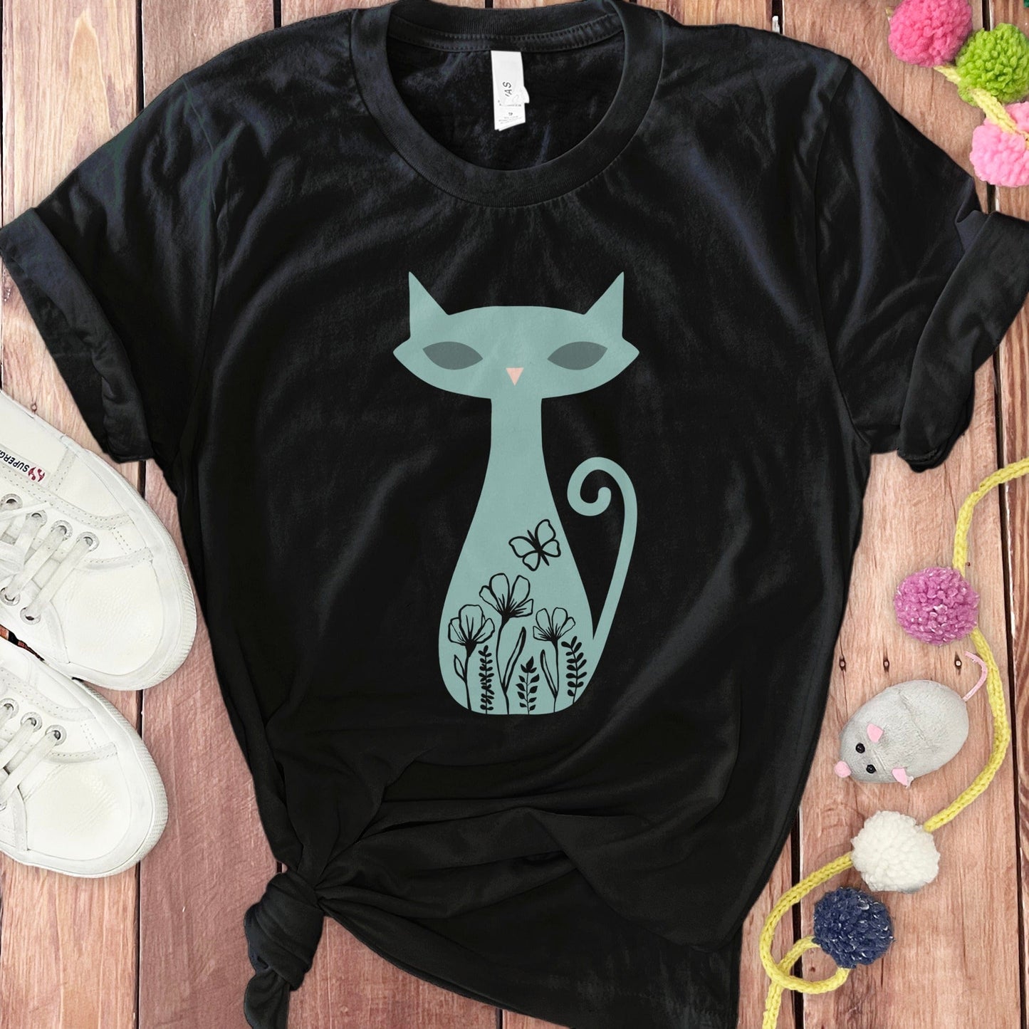 Stylish Cat Graphic Tee Perfect Fun Gift Product Type