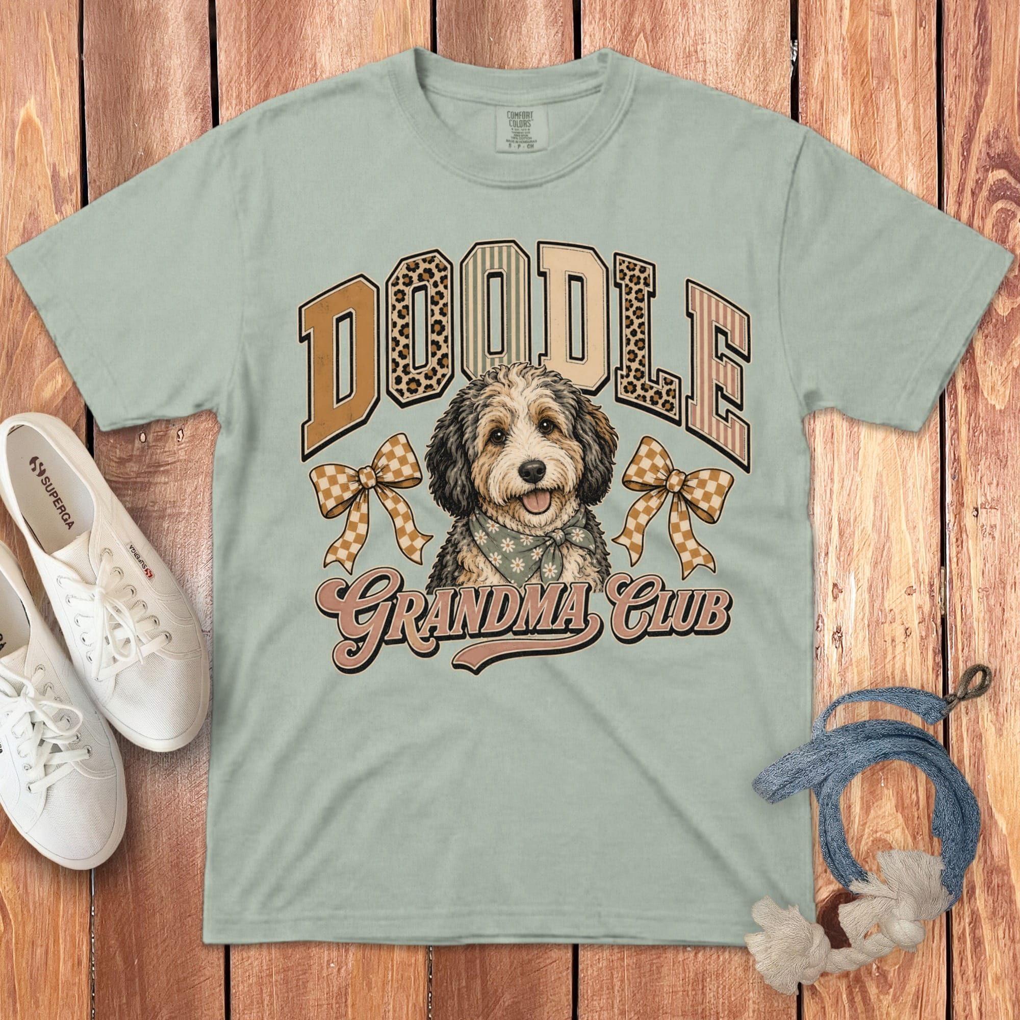 Doodle Grandma Club Signature T-Shirt in Bay / S by Puppy Jo