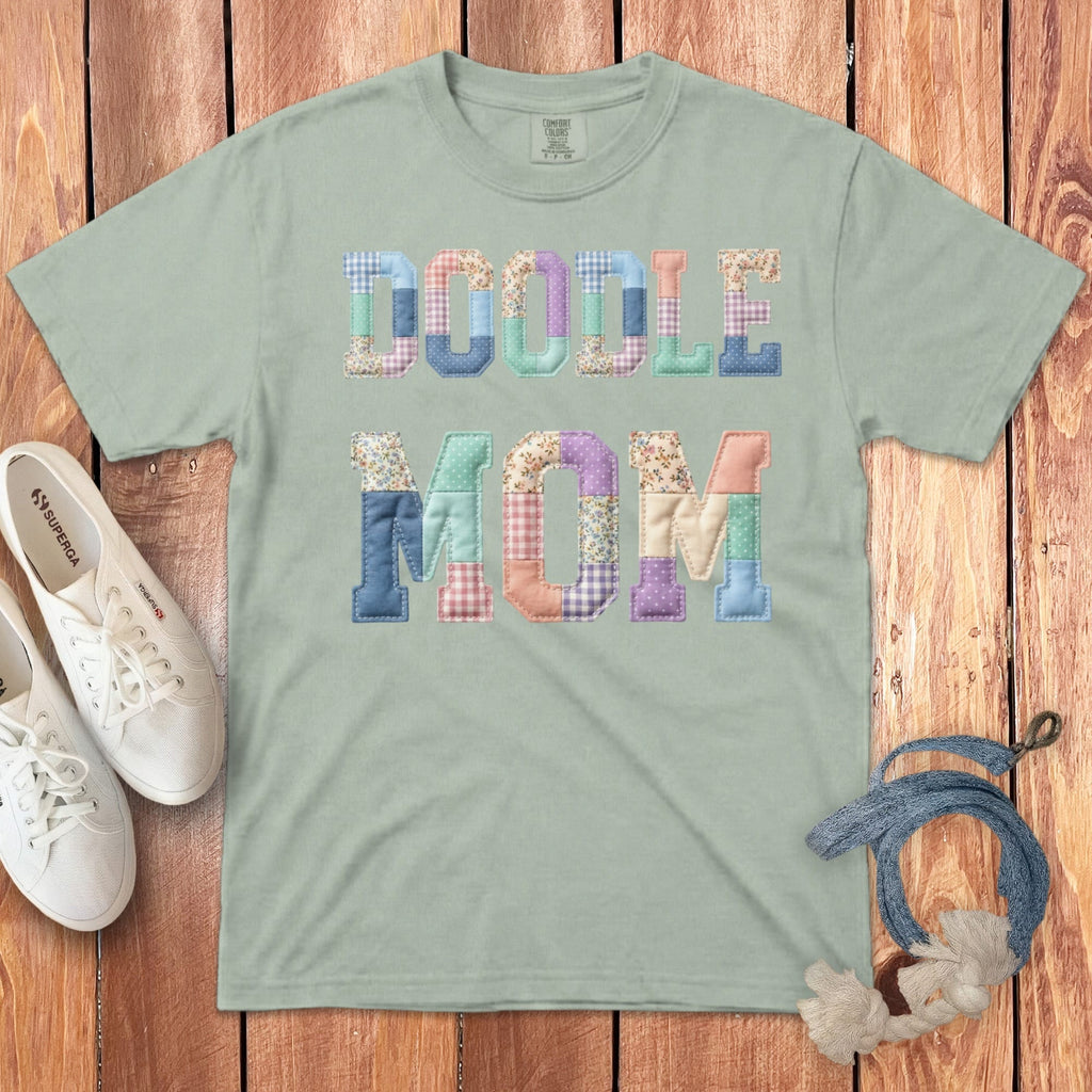 Doodle Mom Signature T-Shirt in Bay / S by Puppy Jo