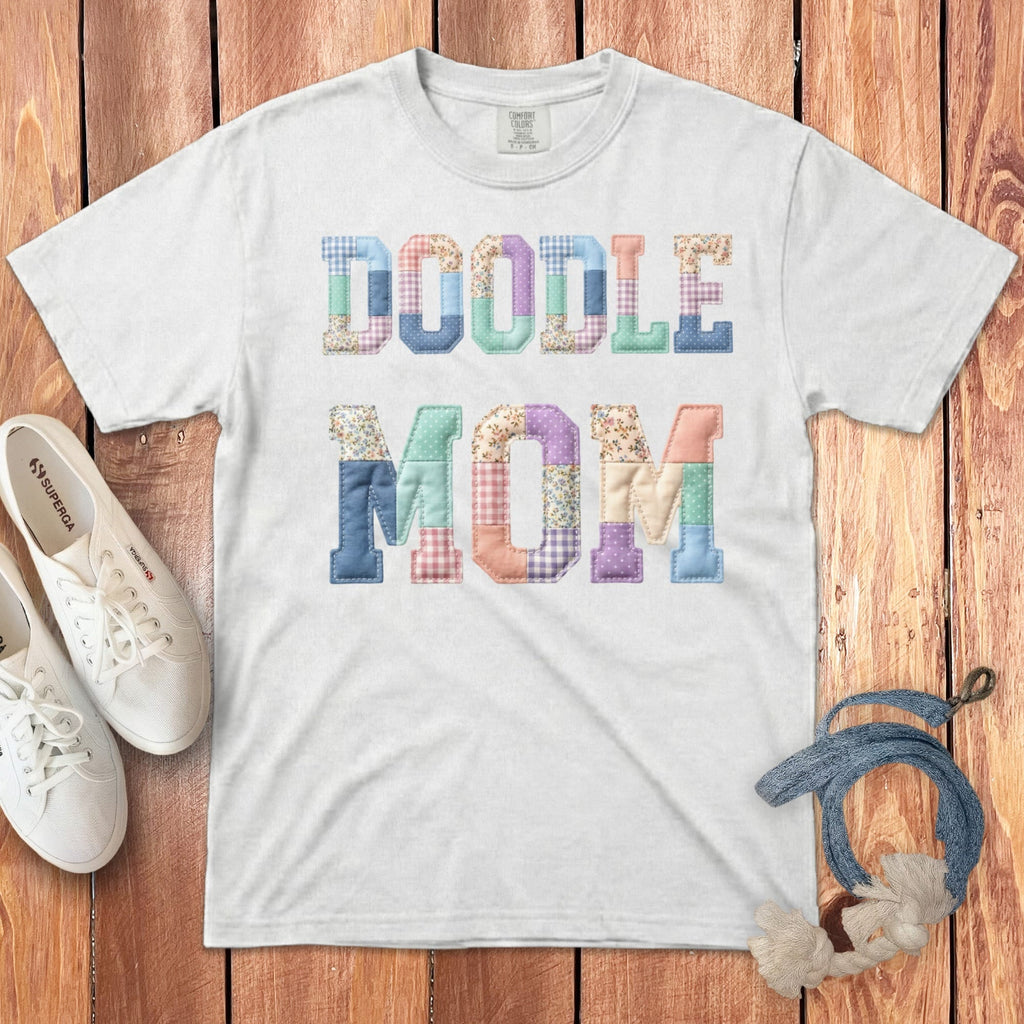 Doodle Mom Signature T-Shirt in White / S by Puppy Jo