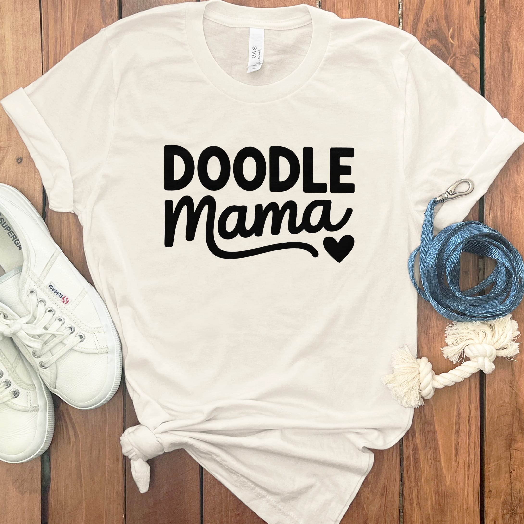 Doodle Script Mama T-Shirt in Natural / M by Puppy Jo