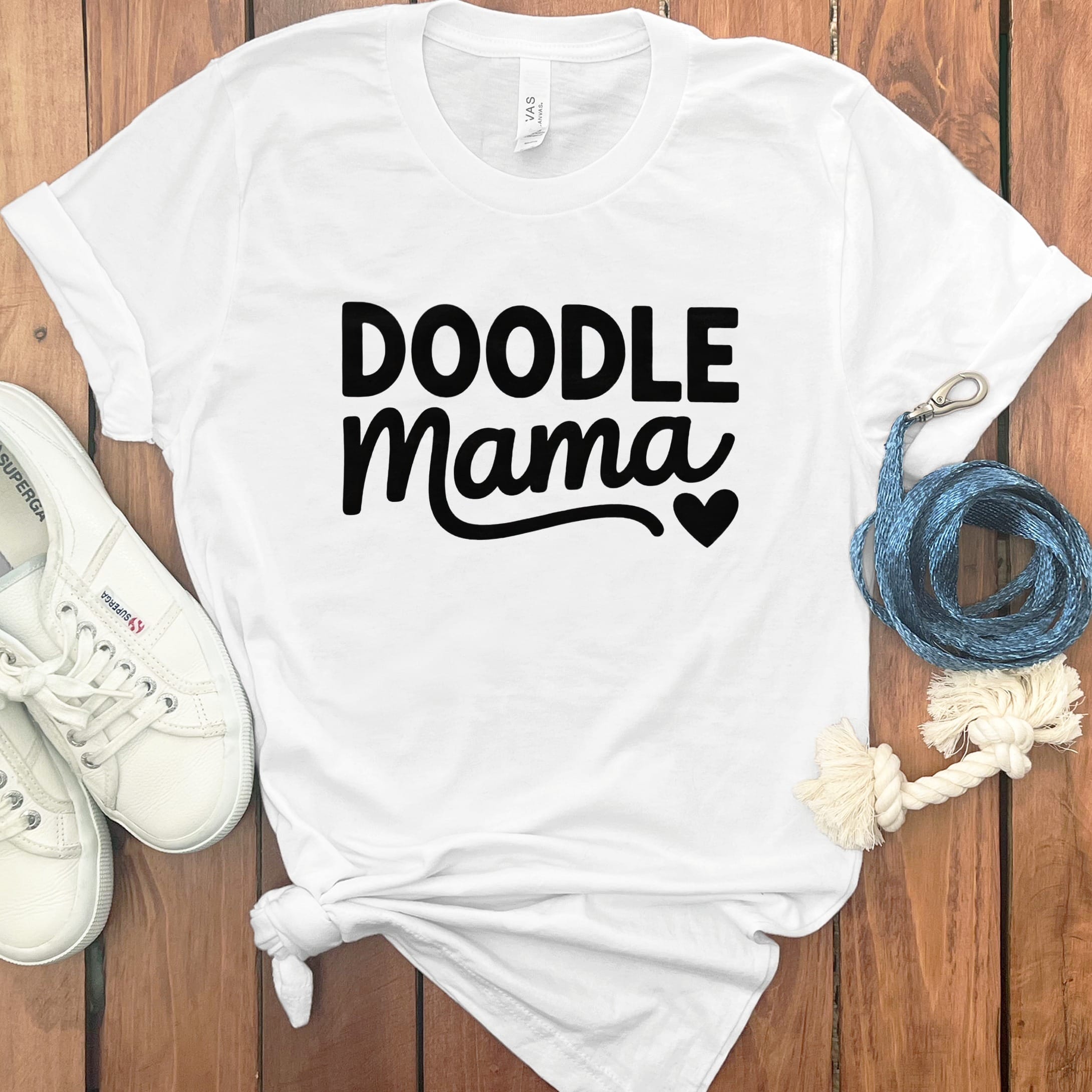 Doodle Script Mama T-Shirt in White / M by Puppy Jo