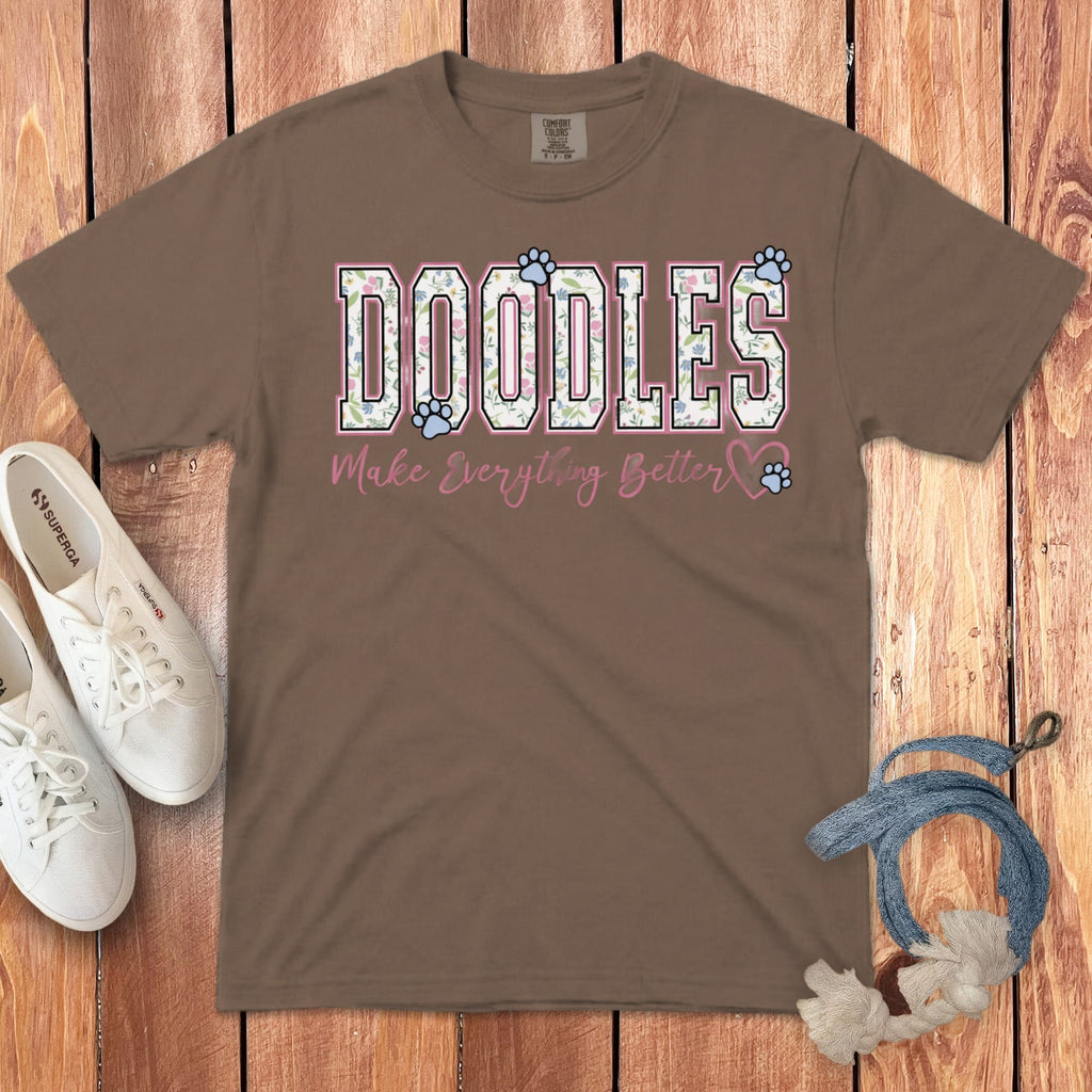 Everything Doodles Signature T-Shirt in Espresso / S by Puppy Jo