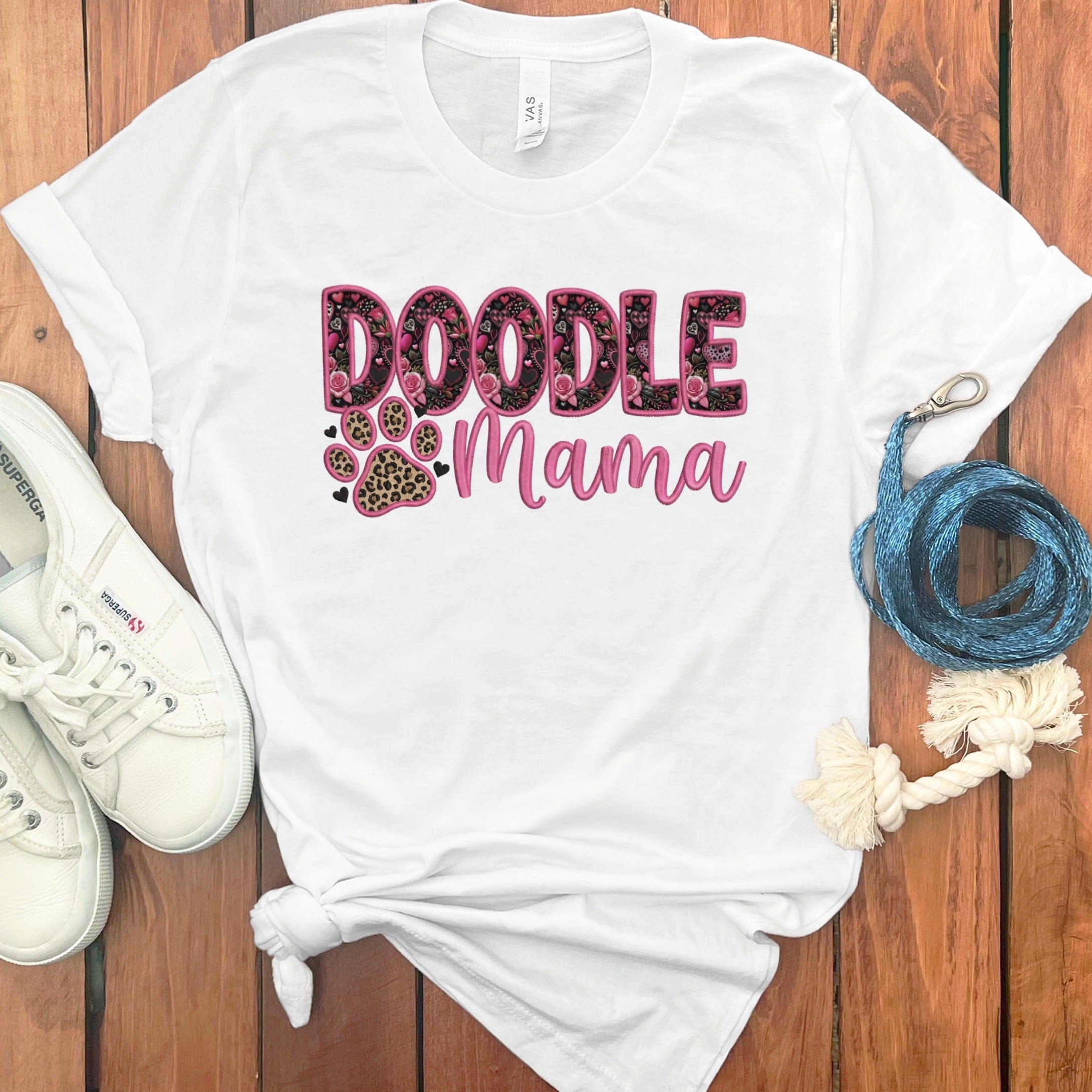 Faux Embroidery Doodle Mama T-Shirt in White / S by Puppy Jo