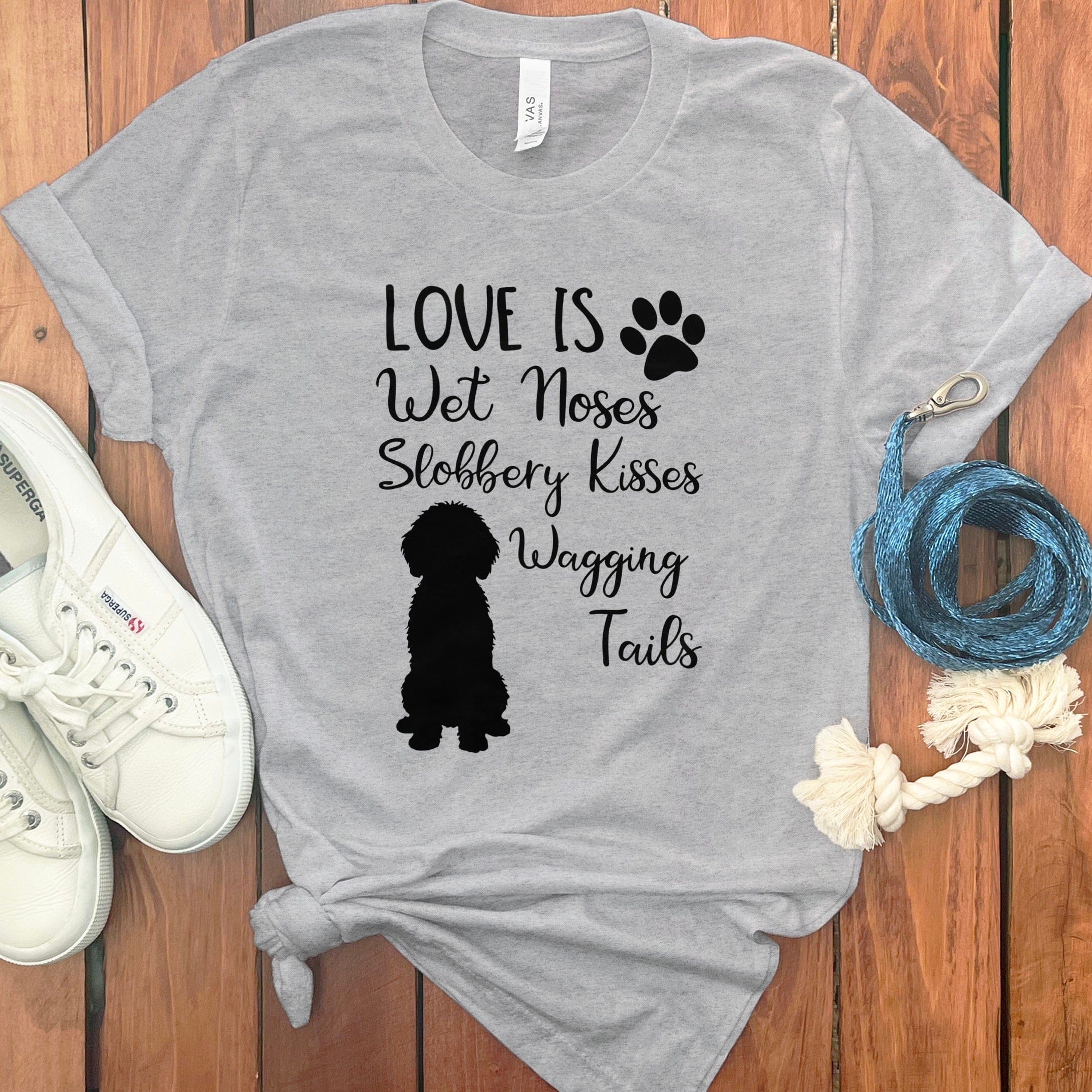 Love Wet Kisses Doodle T-Shirt in Athletic Heather / S by Puppy Jo