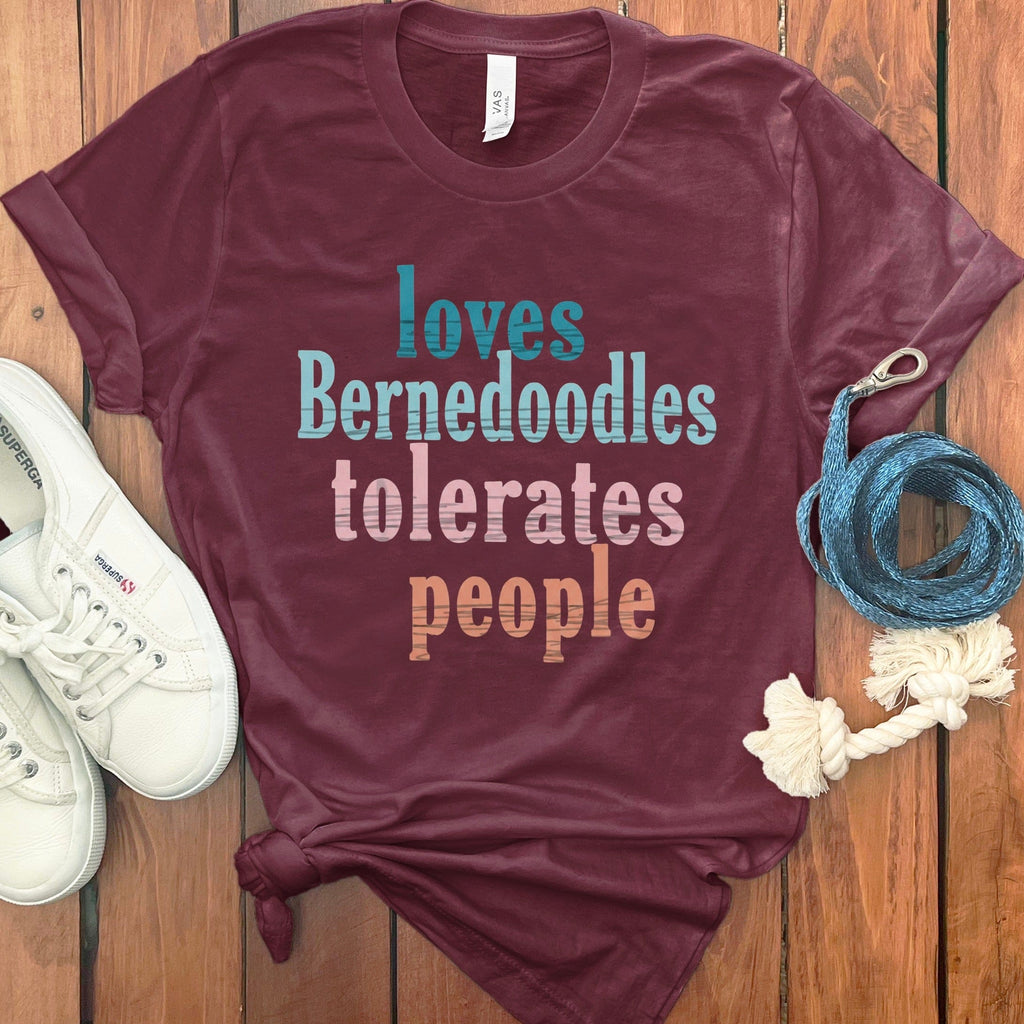 Loves Bernedoodles T-Shirt in Maroon / S by Puppy Jo