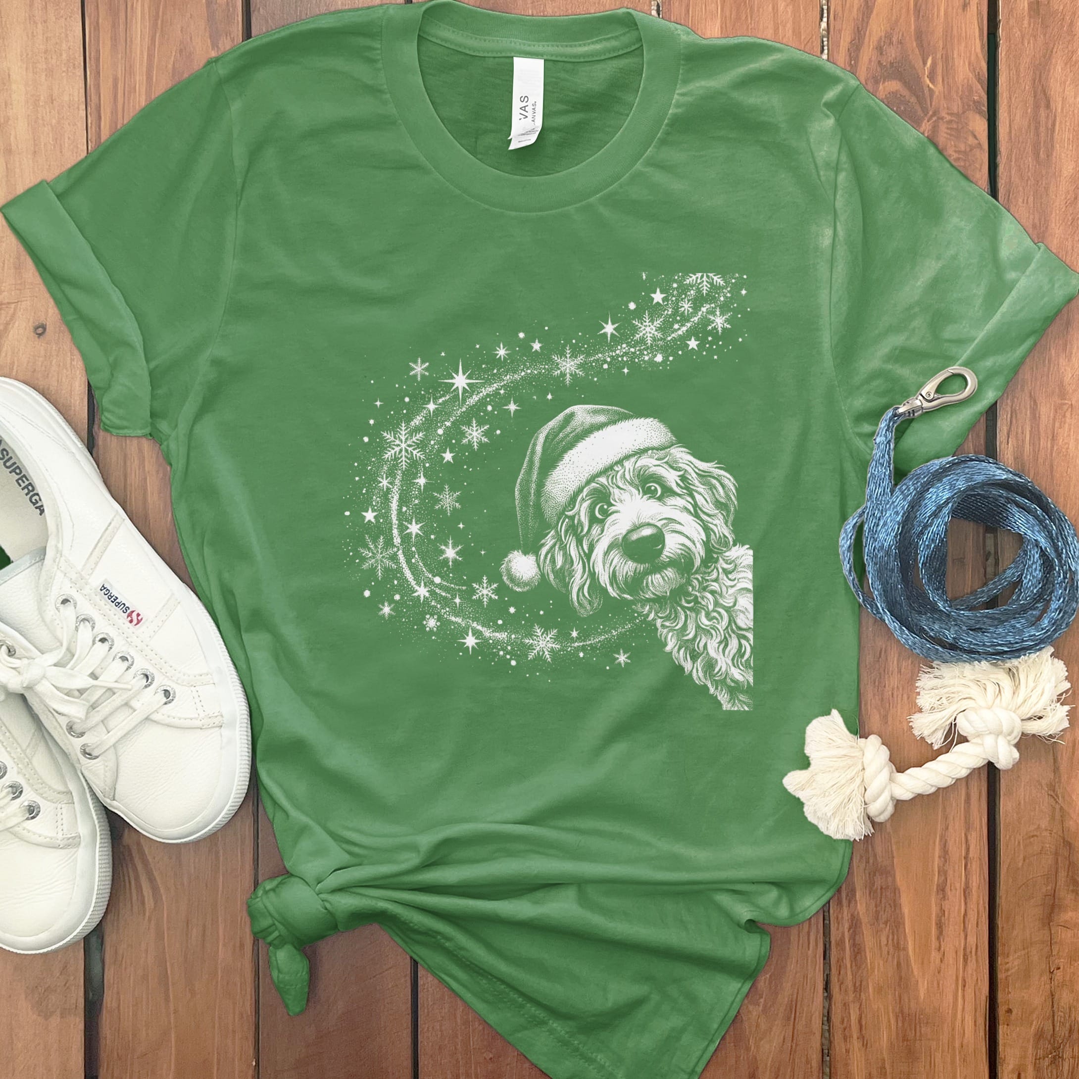 Peeking Holiday Doodle Magic T-Shirt in Leaf / S by Puppy Jo