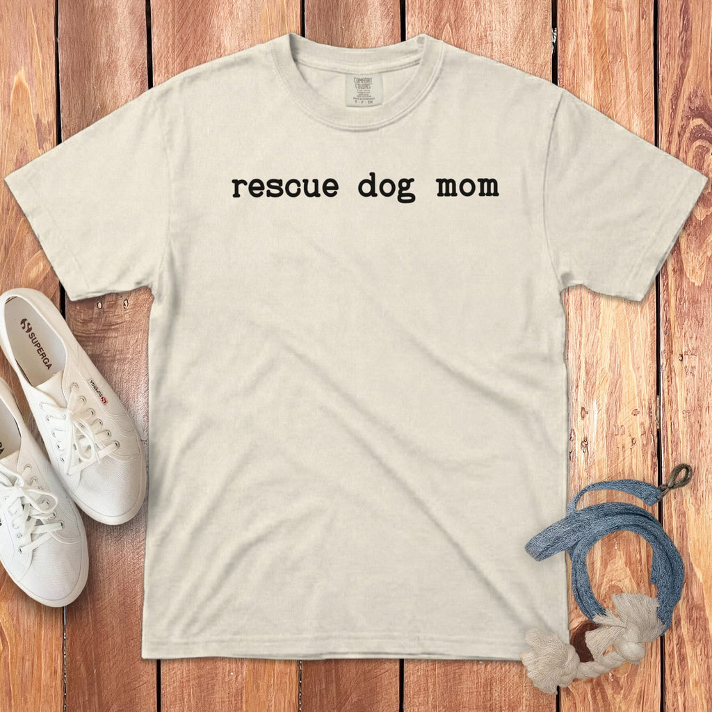 Rescue Dog Mom Signature T-Shirt in Ivory / S by Puppy Jo