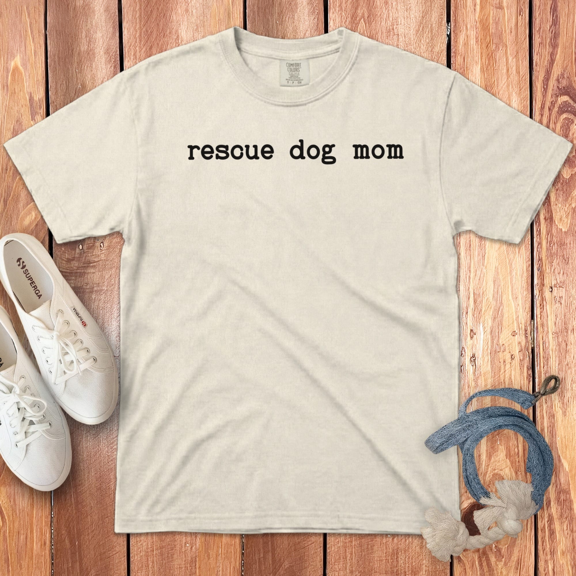 Rescue Dog Mom Signature T-Shirt in Ivory / S by Puppy Jo
