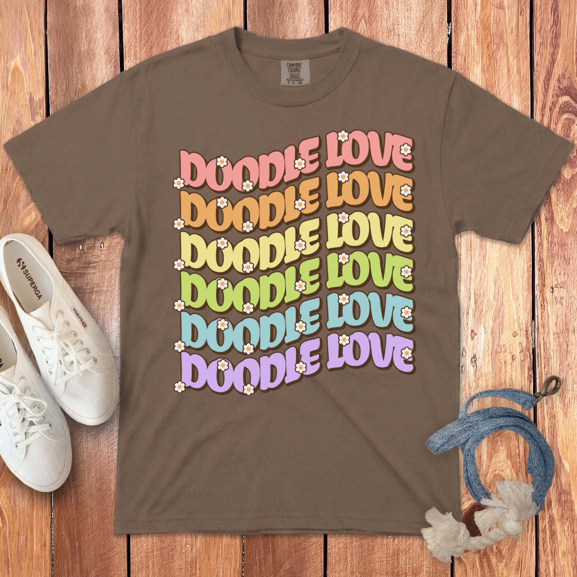 Retro Daisy Doodle Love Signature T-Shirt in Espresso / S by Puppy Jo