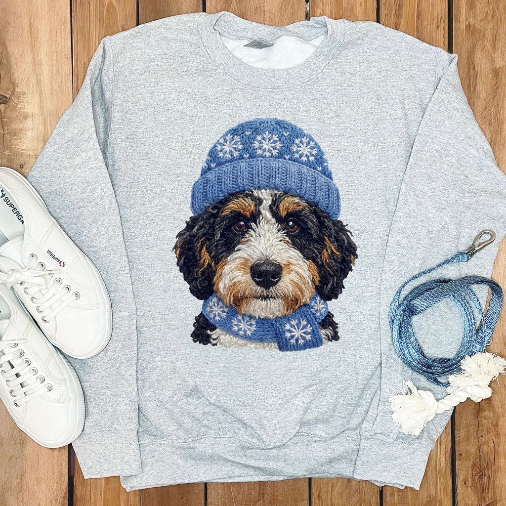 Winter Vibes Ausisiedoodle Sweatshirt in Sport Grey / S by Puppy Jo